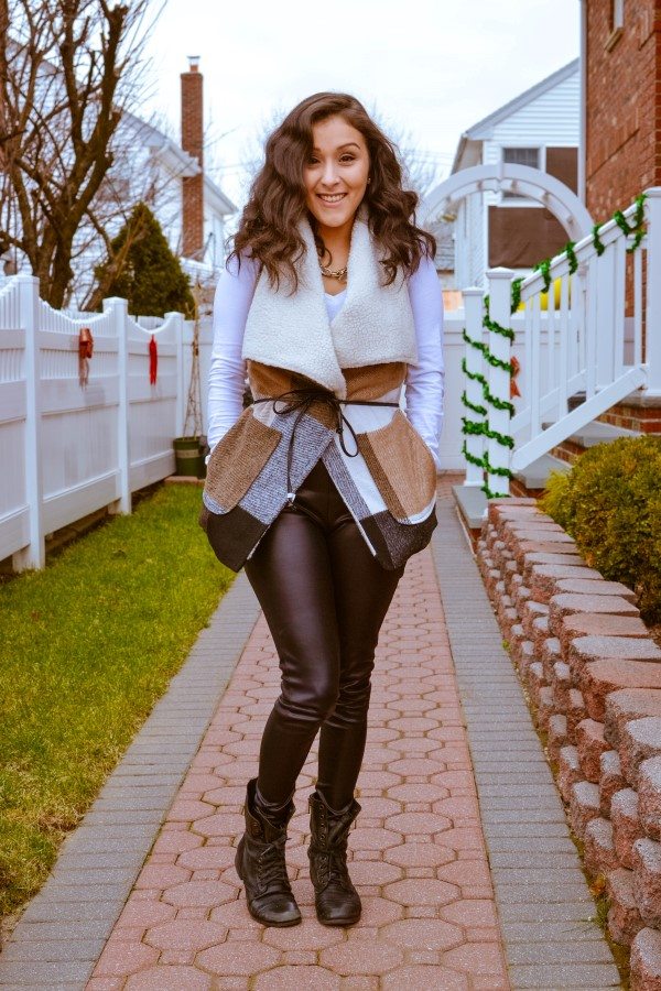 The Best Winter Vest - thatsbetsyv Blogs | BetsyV