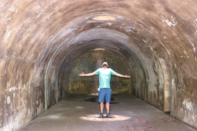 These tunnels were creeeeeepy!