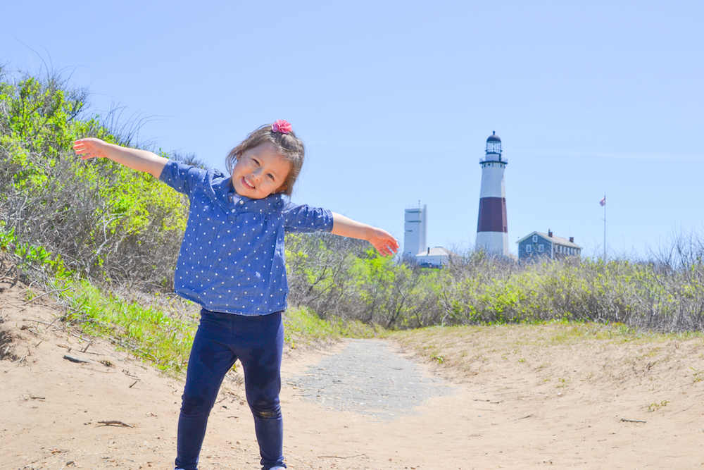 travel blogger montauk lighthouse