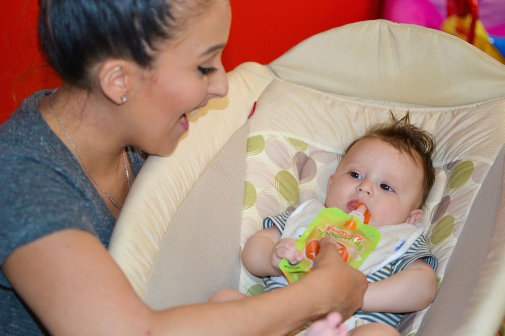 baby's first solids with yummy spoonfuls