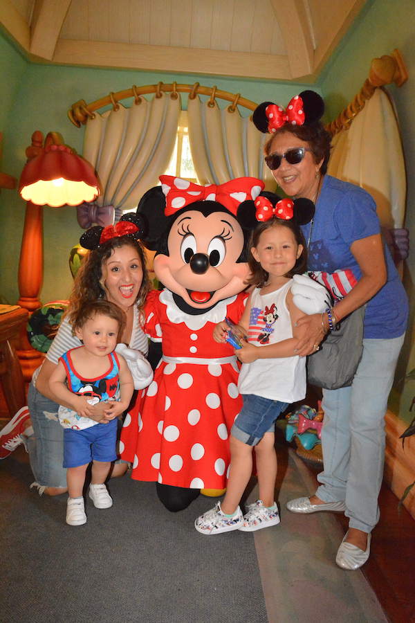 family photos disney