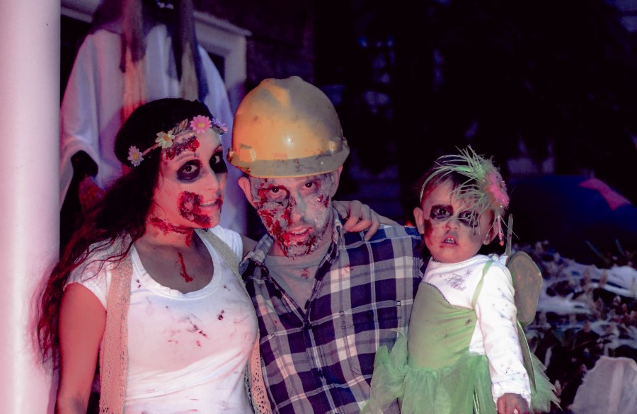 zombie family costumes